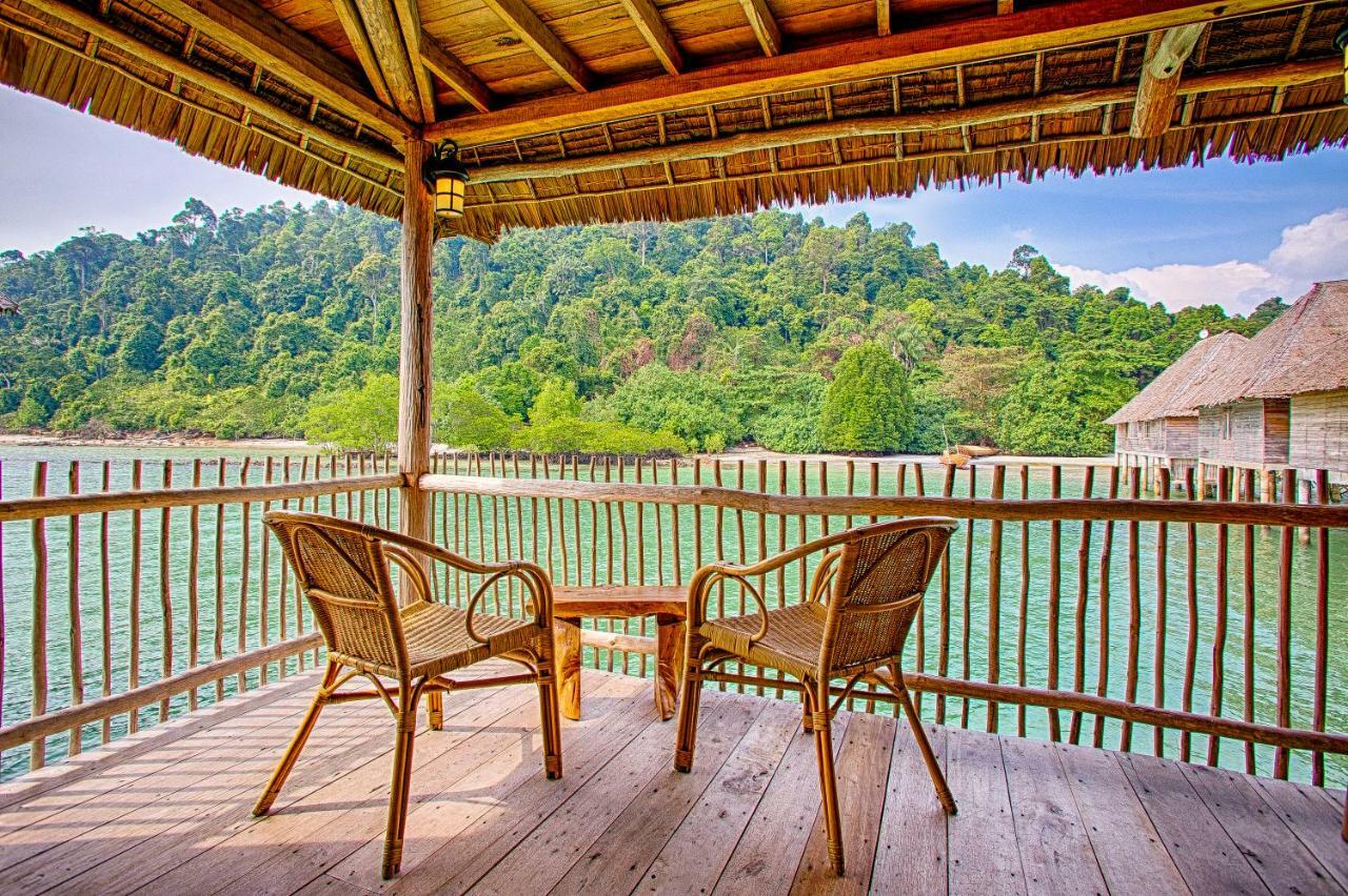 Telunas Beach Resort Sugi Exterior photo