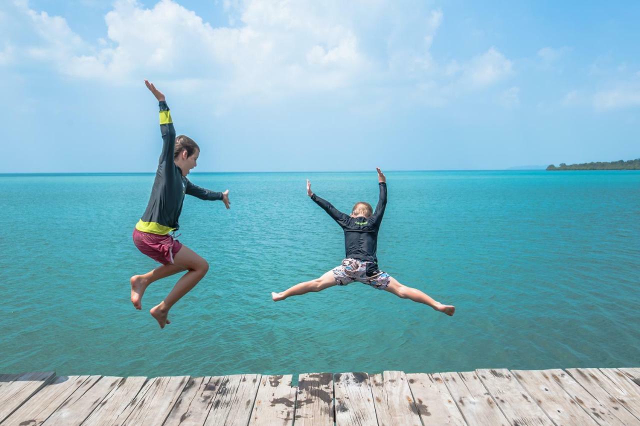 Telunas Beach Resort Sugi Exterior photo